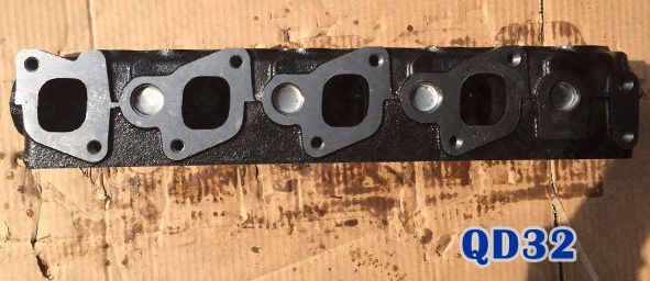 OEM 11039-VH002 4 Cylinder Head / Diesel Engine Head For Nissan / Forklifter Parts QD32