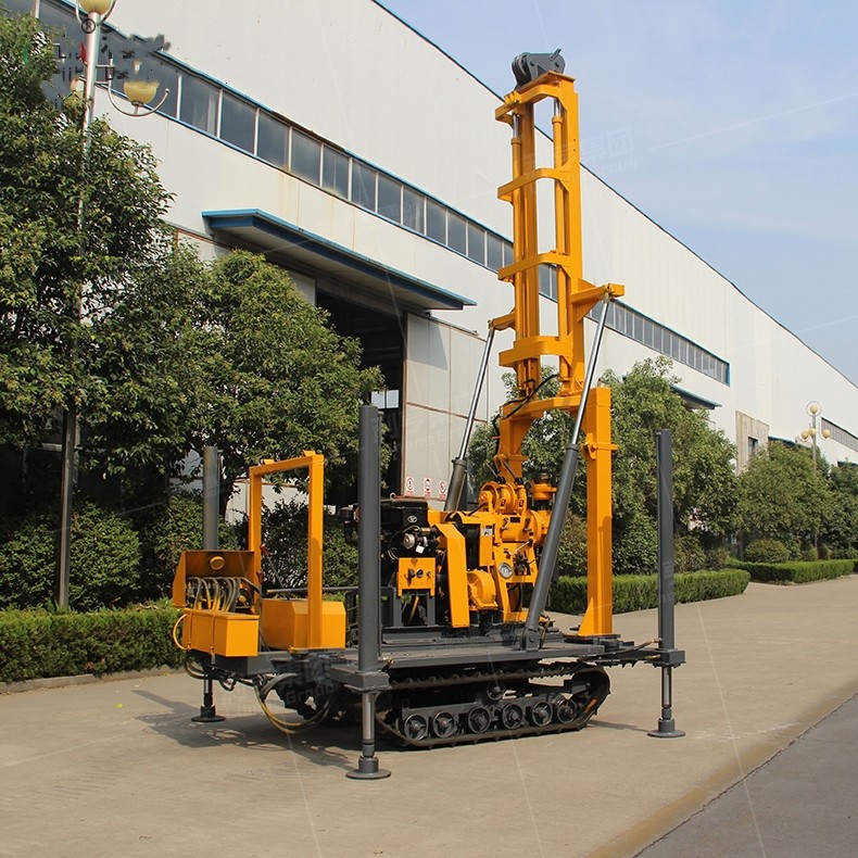 Crawler Self Propelled Hydraulic Drilling Rig For Water Conservation Engineering