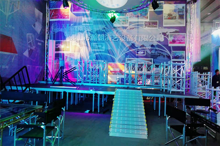 Brace Tube 12*2mm Portable Outdoor Roof Truss System for Hanging Speaker and Lighting