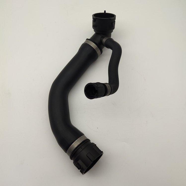 Tested EPDM Upper Radiator Coolant Hose for BMW E39 E38 Engines 11537505228 11531711321
