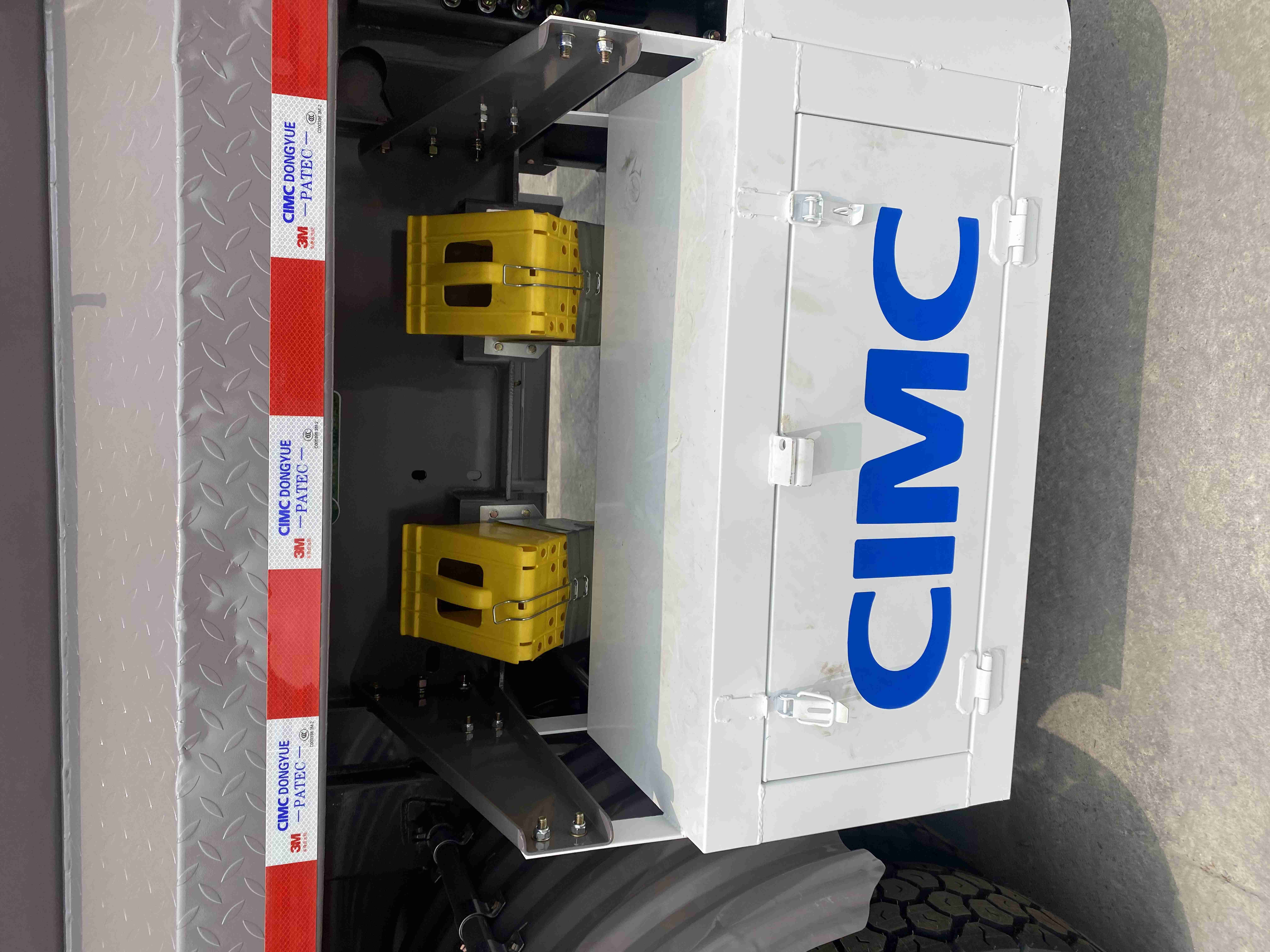 100T Capacity Semi Trailer Mechanical Suspension Popular 3-axle-4-axle Dump Trailer Truck