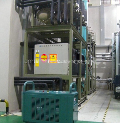 Auto Air Conditioner Refrigerant Reclaim Recovery System Screw Refrigeration Recycling Machine CM5000