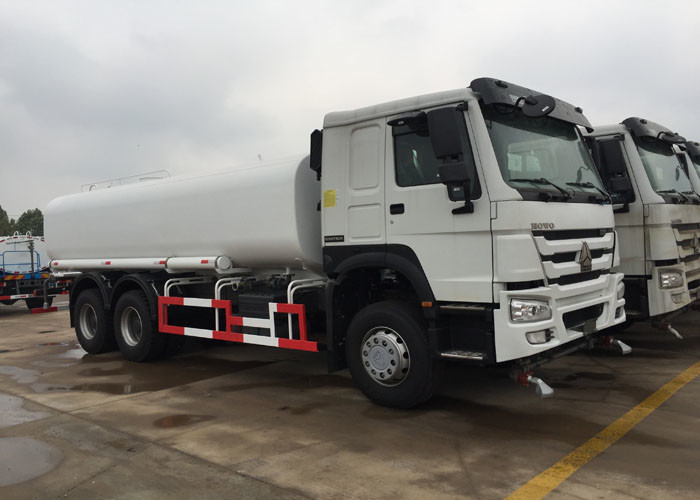 20CBM Water Tank Truck SINOTRUK HOWO LHD 6X4 Water Sprinkling Tank Truck ISO