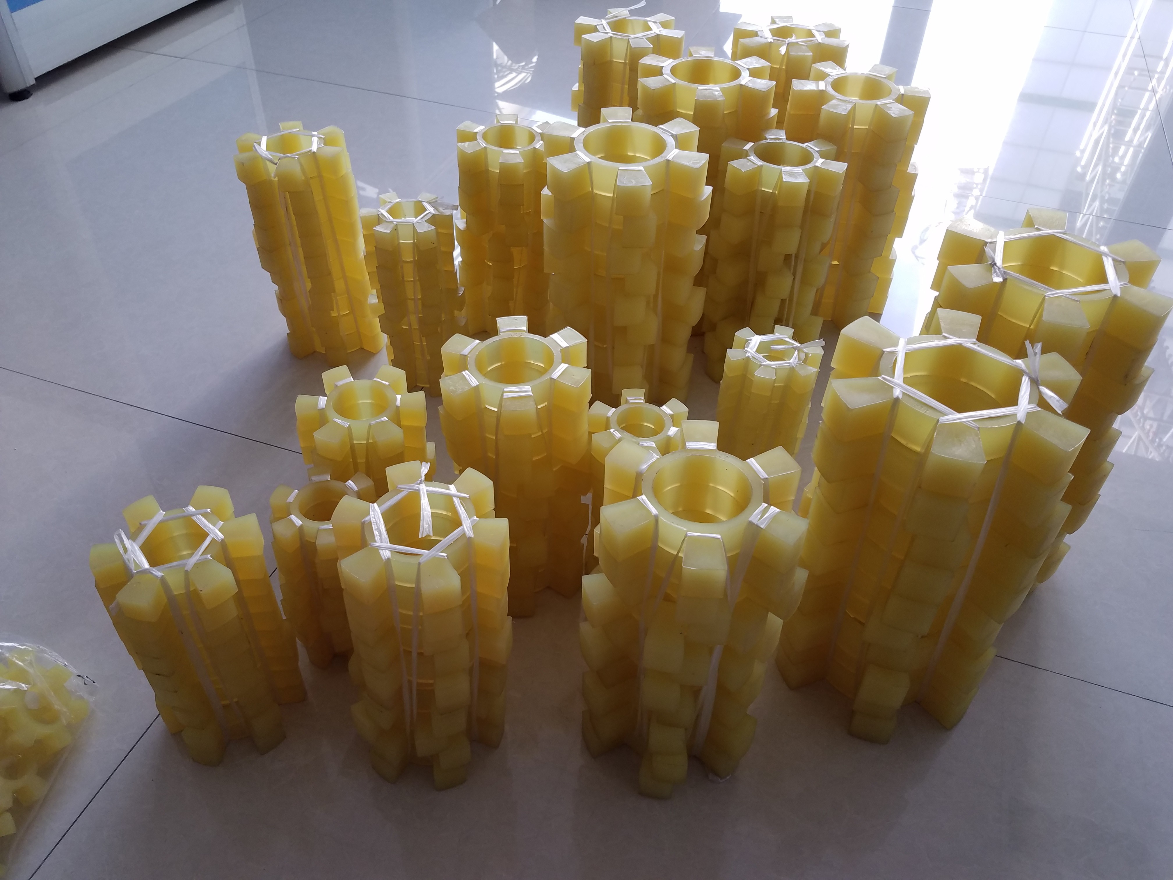 All Kinds of Type PU Spider 90-98shore A Standard Size