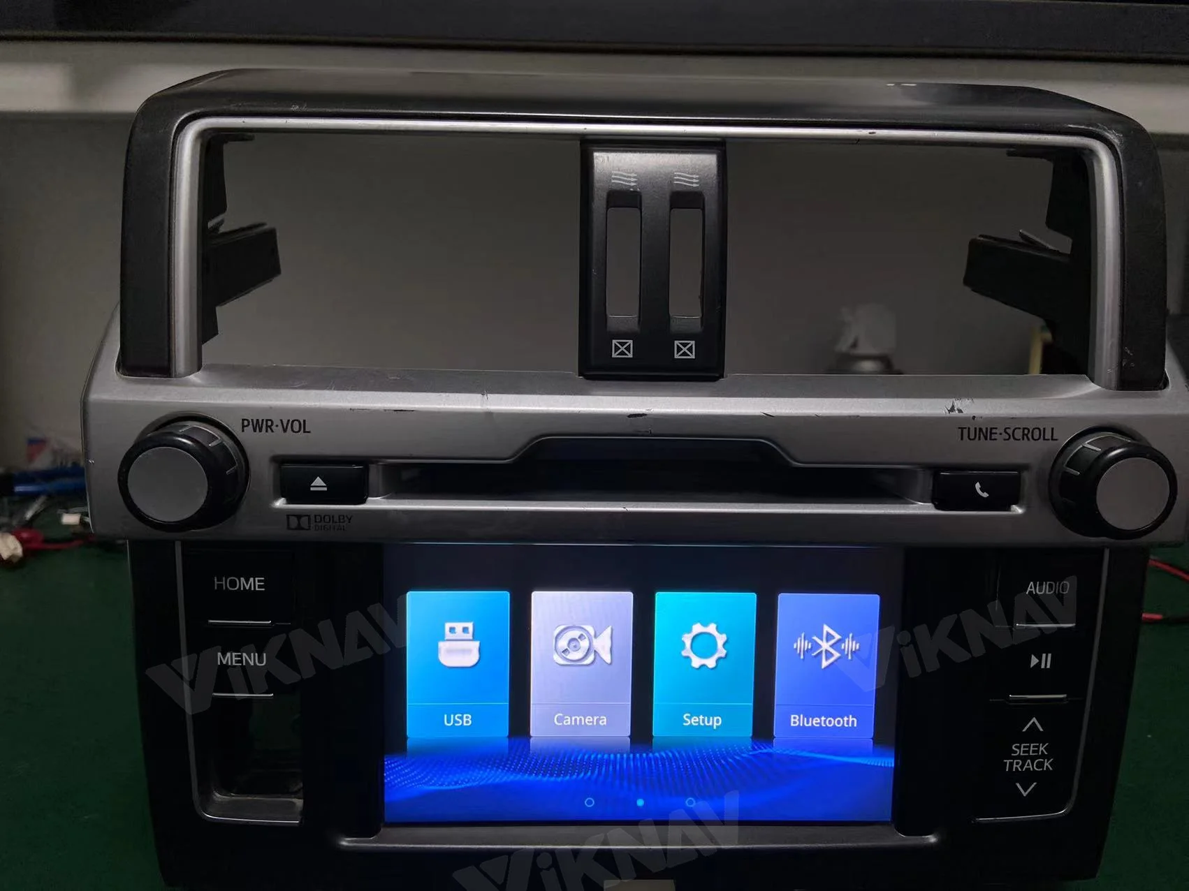 Viknav Linux System OEM Car For Toyota 4Runner Aisin 2014-2017 Upgrade Decoder Box MuItimedia Wireless CarPlay