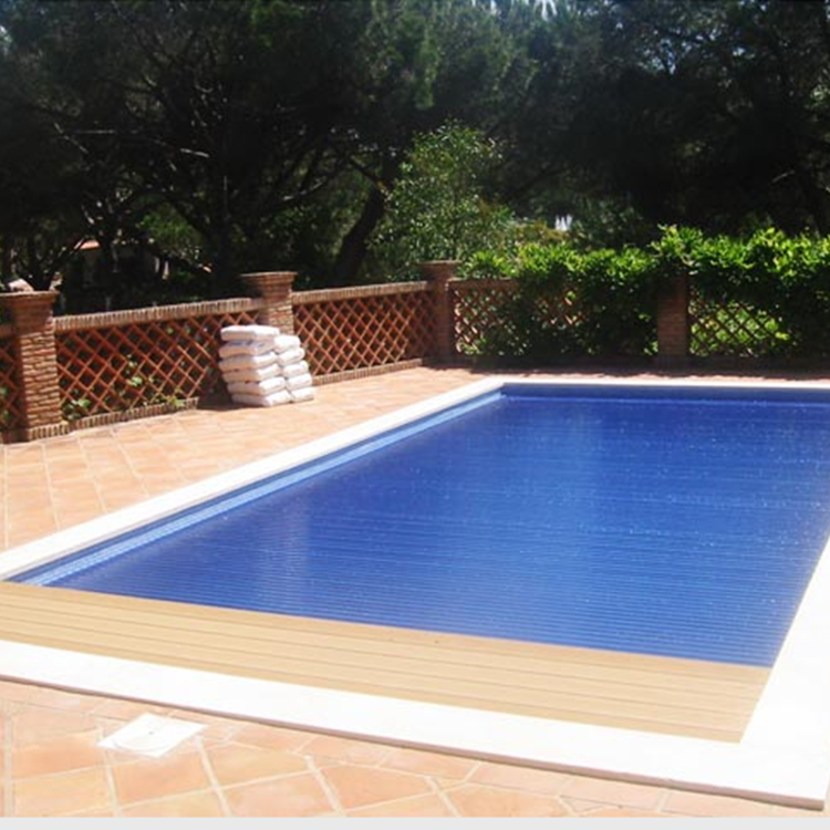 Transparant Blue AUPOOL OEM Automatic Pool Cover with CE Certifications and 12V Motors
