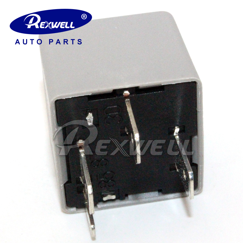 Auto fuel pump relay For VW Golf Polo 1J0906381A