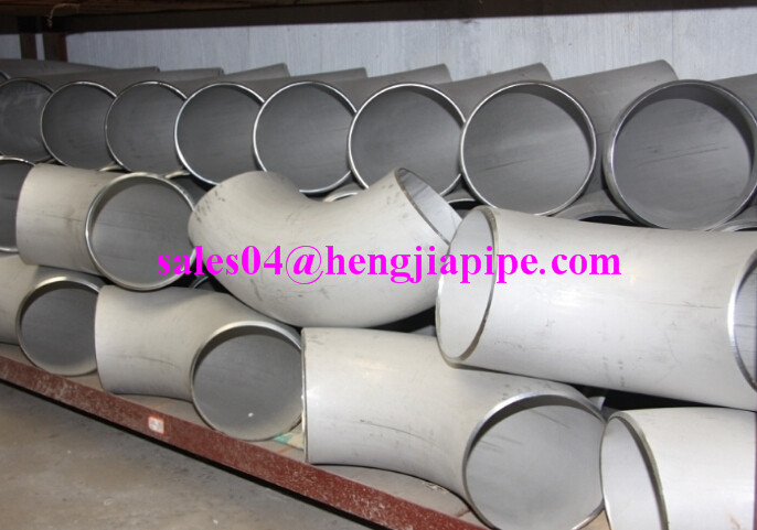 90 LR pipe fitting elbow