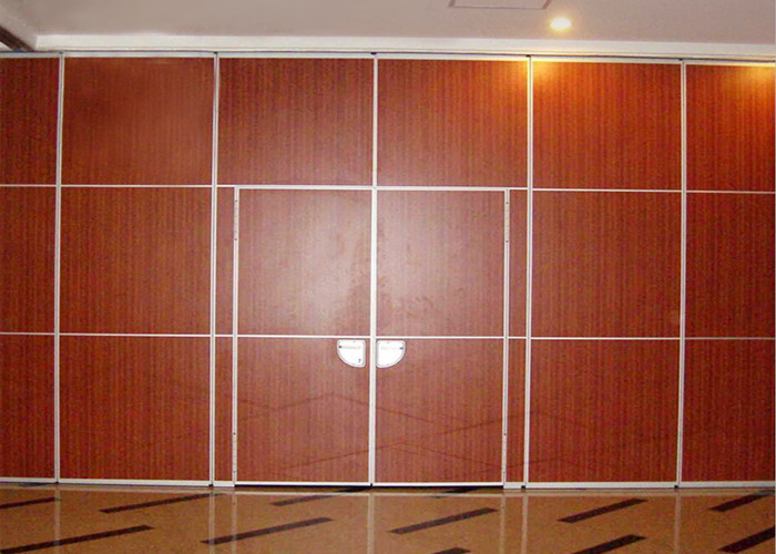 Sliding Folding Partitions Movable Temporary Room Dividers 32 / 53 db STC Coefficient