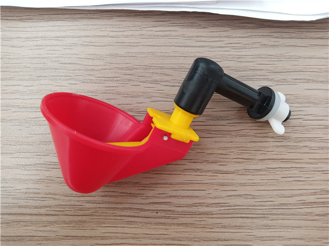 Yellow Trigger Poultry Water Drinkers Chicken Waterer Cups