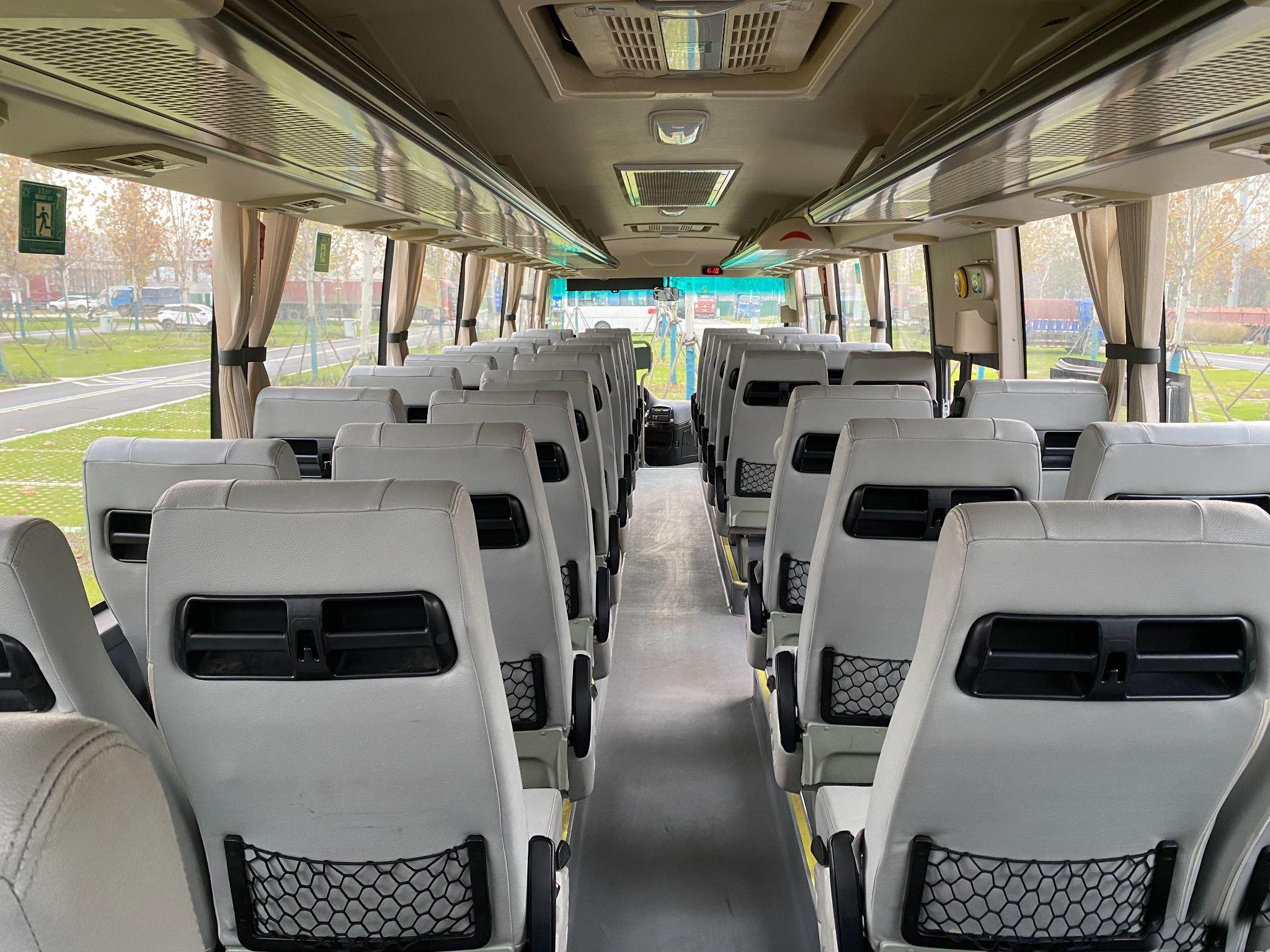 Luxury Coach Bus Used Kinglong 49 Seats RHD LHD Passenger Transportation Bus For Sale