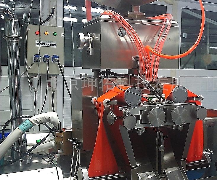 Ф103X172mm Softgel oil filling Pharmaceutical Machinery / die roll0 - 7 rpm for paintball peoduction