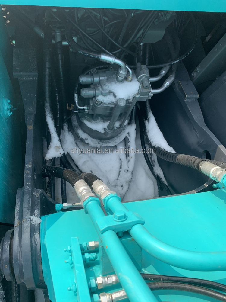 High Precision Hitachi Excavator ZX200 Original Hydraulic Cylinder and Isuzu Engine