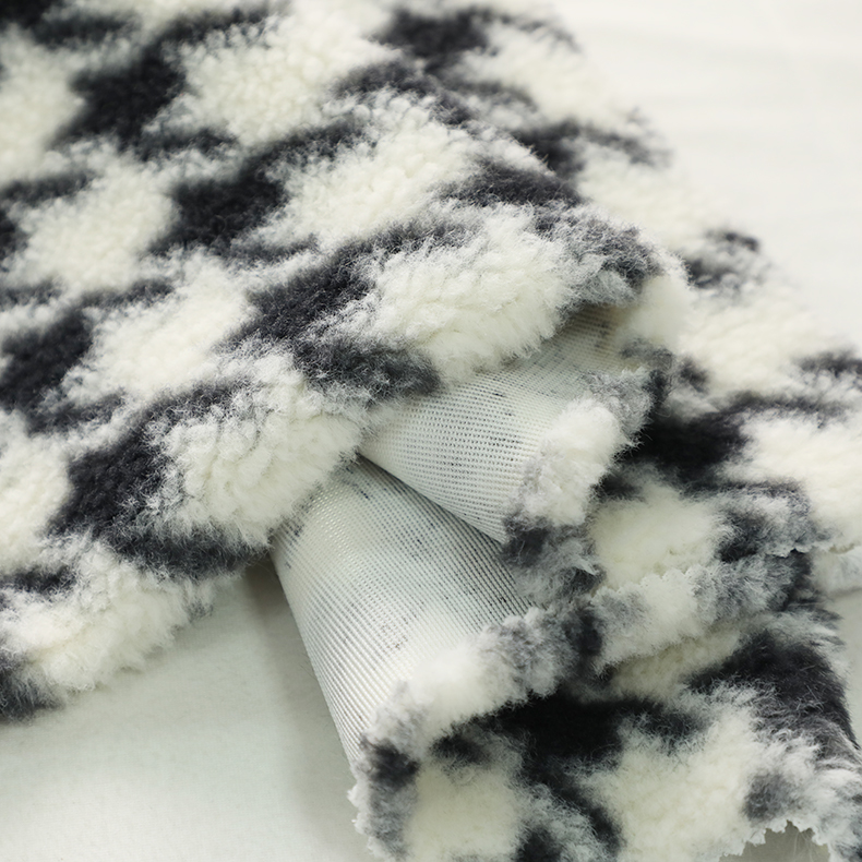 Printed Patterned Sherpa Fleece Fabric 300gsm 150D For Blankets