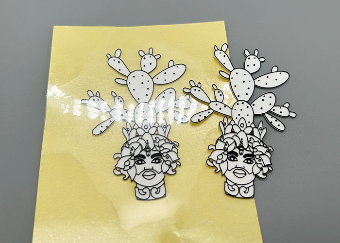 Iron On Custom 2D Silicone Heat Transfer Labels For Clothing