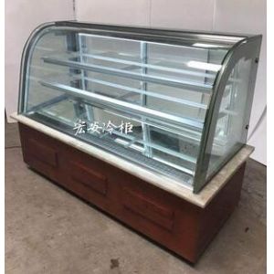  Space Saving Cake Display Freezer Automatic Defrost With Adjustable Shelves Manufactures