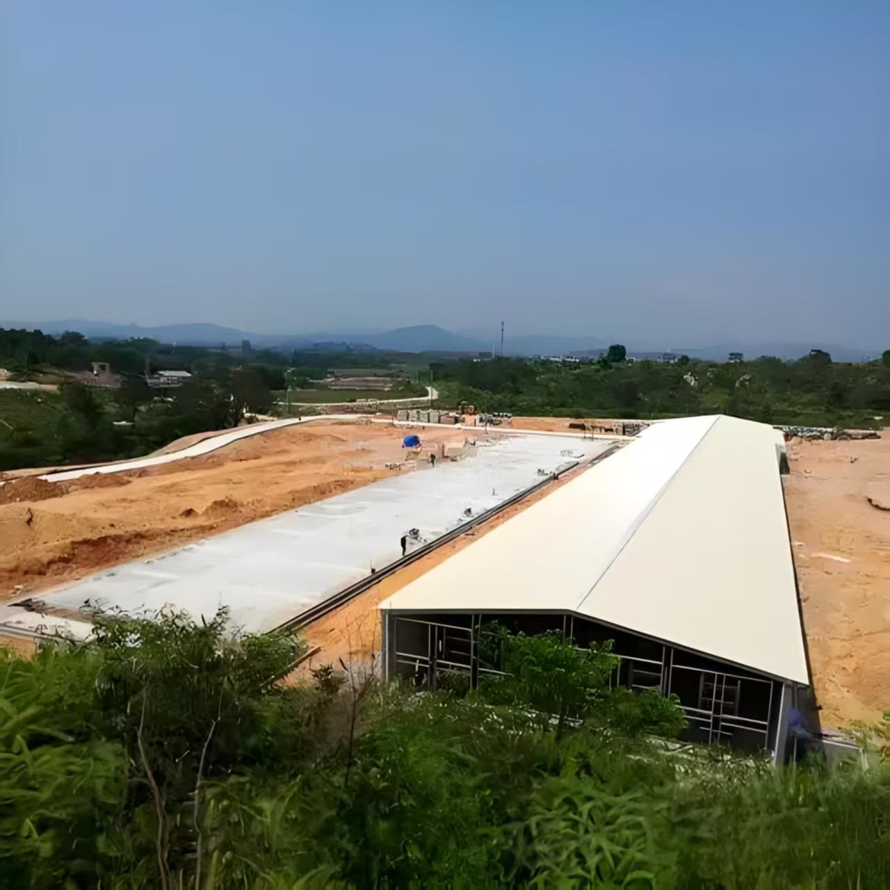 Poultry Steel Frame Prefab House Automatic Broiler Chicken Farming Equipment