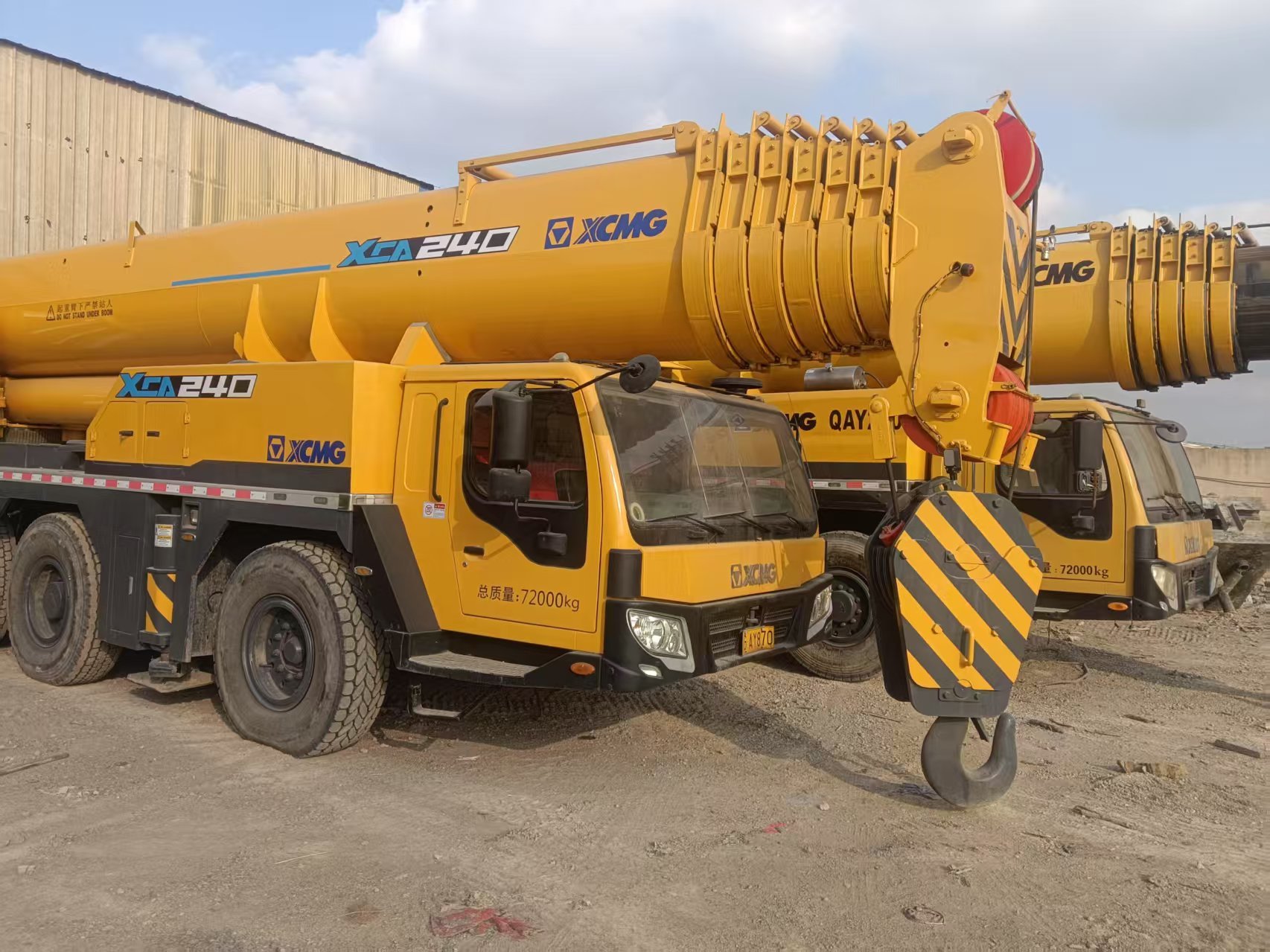 240t Max. Carrying Capacity Used Crane XCMG QAY240 Tons In Good Condition