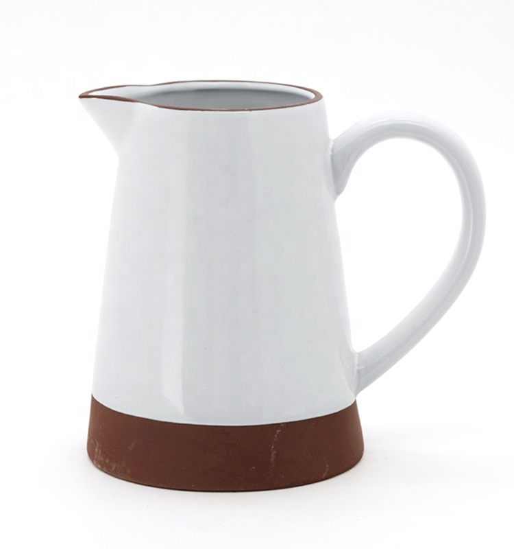 White Ceramic Water Pitcher With Lid Custom Coffee Water Milk Pitcher Multicolored Manufacturing Jugs