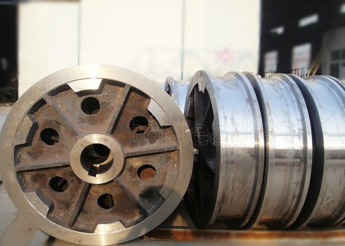 Factory direct sale rail handing carriage wheel with cast steel material