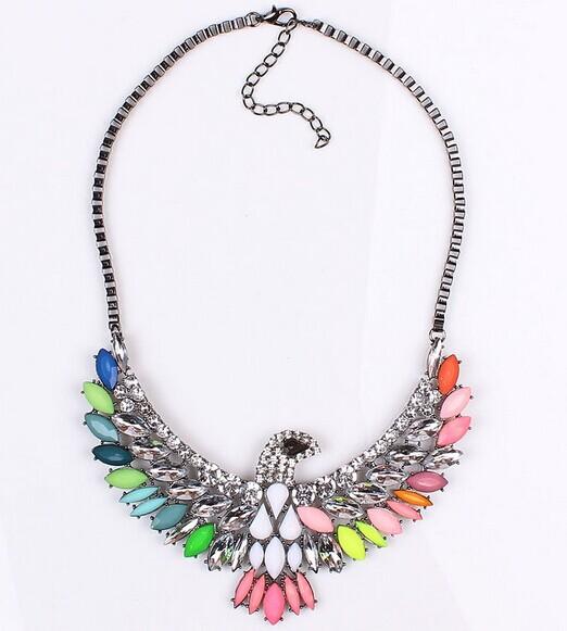 Exaggerated wind wings jewelry diamond crystal pendant eagle head necklace