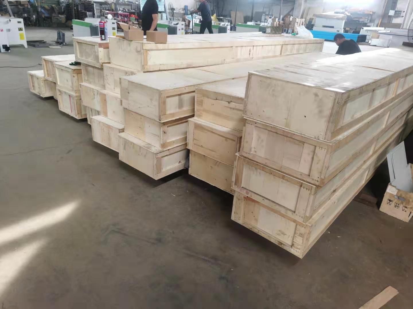 Wood Working Sliding Table Panel Saw WSN2845 with Precision and Max.Cutting Height at 90°