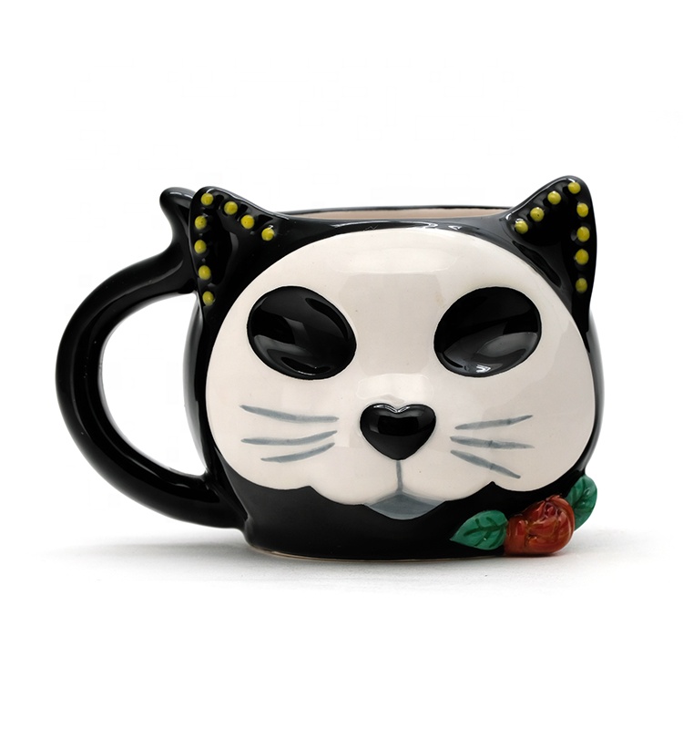 Best Selling Cute Earthenware 3d Cat Shaped Animal Ceramic Mugs Design With 3D Handpaint