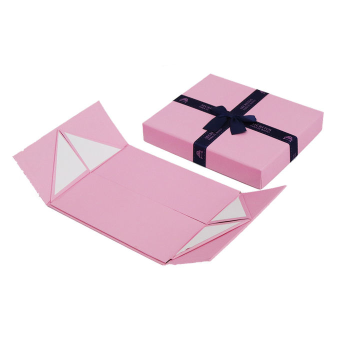 ISO9001 Matte Lamination Pink Flat Packed Gift Box With Bow Ornament 20*18*7.7cm