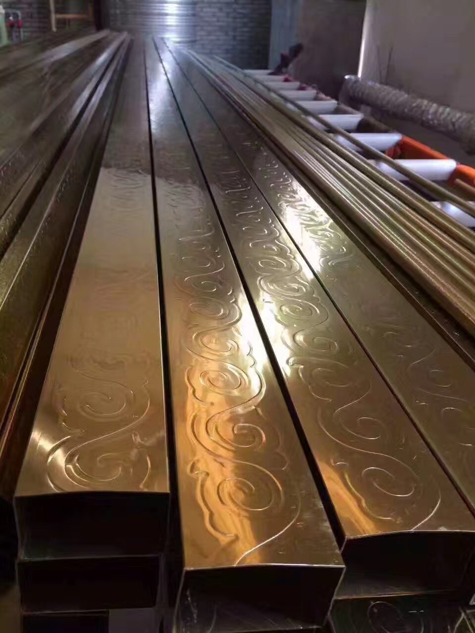China color stainless steel pipe threaded price per kg