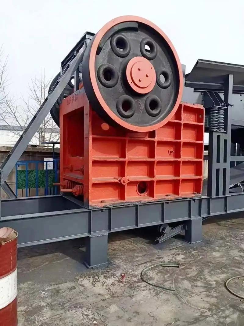 Mini Jaw Crusher Machine Mining Stone Ore Crusher Plant 400x600