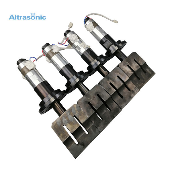 20kHz 2000w ultrasonic welding system with digital generator steel horn