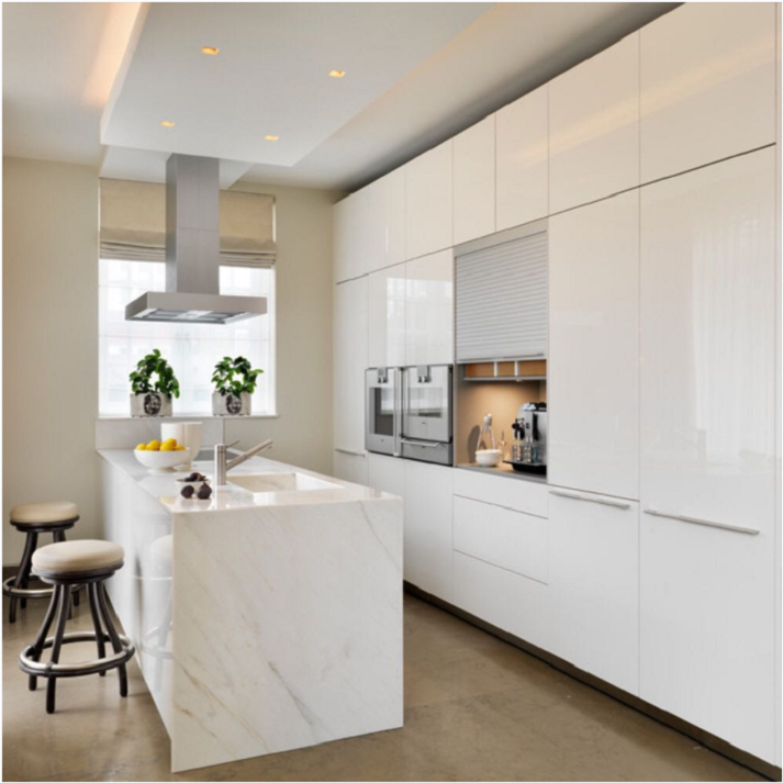 Customized Luxury Modern Kitchen Cabinets with Easy Installation and Lacquer Painting