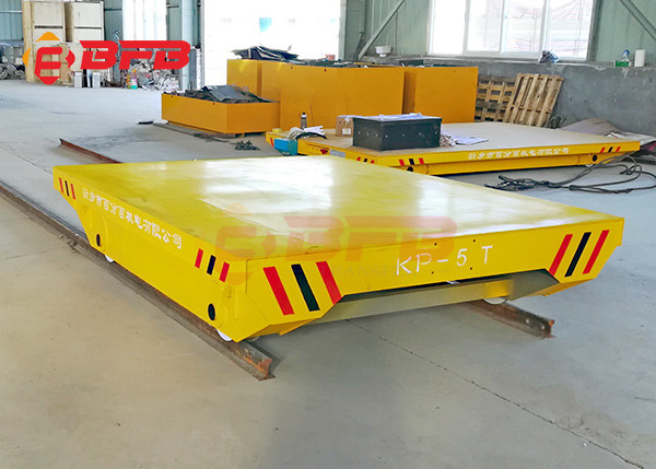 Manual Industrial Cargo Transport Forklift Towing Trolley On Rails Or Concrete Ground