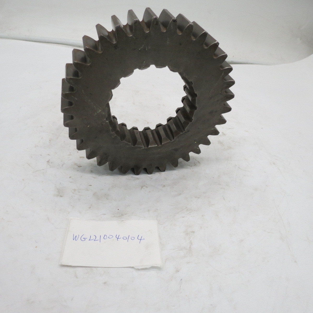 Good performance Truck Parts Gearbox main shaft three gear WG2210040104