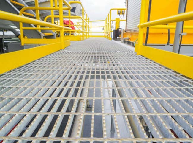 Serrated Welded Steel Grating High Bearing Capacity and High Security for Industrial, Civil and Commercial Buildings