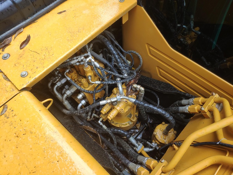 Used Yellow Sany Excavator 13ton 13500 KG ISUZU Engine 72.7 Power 1800 Working Hours