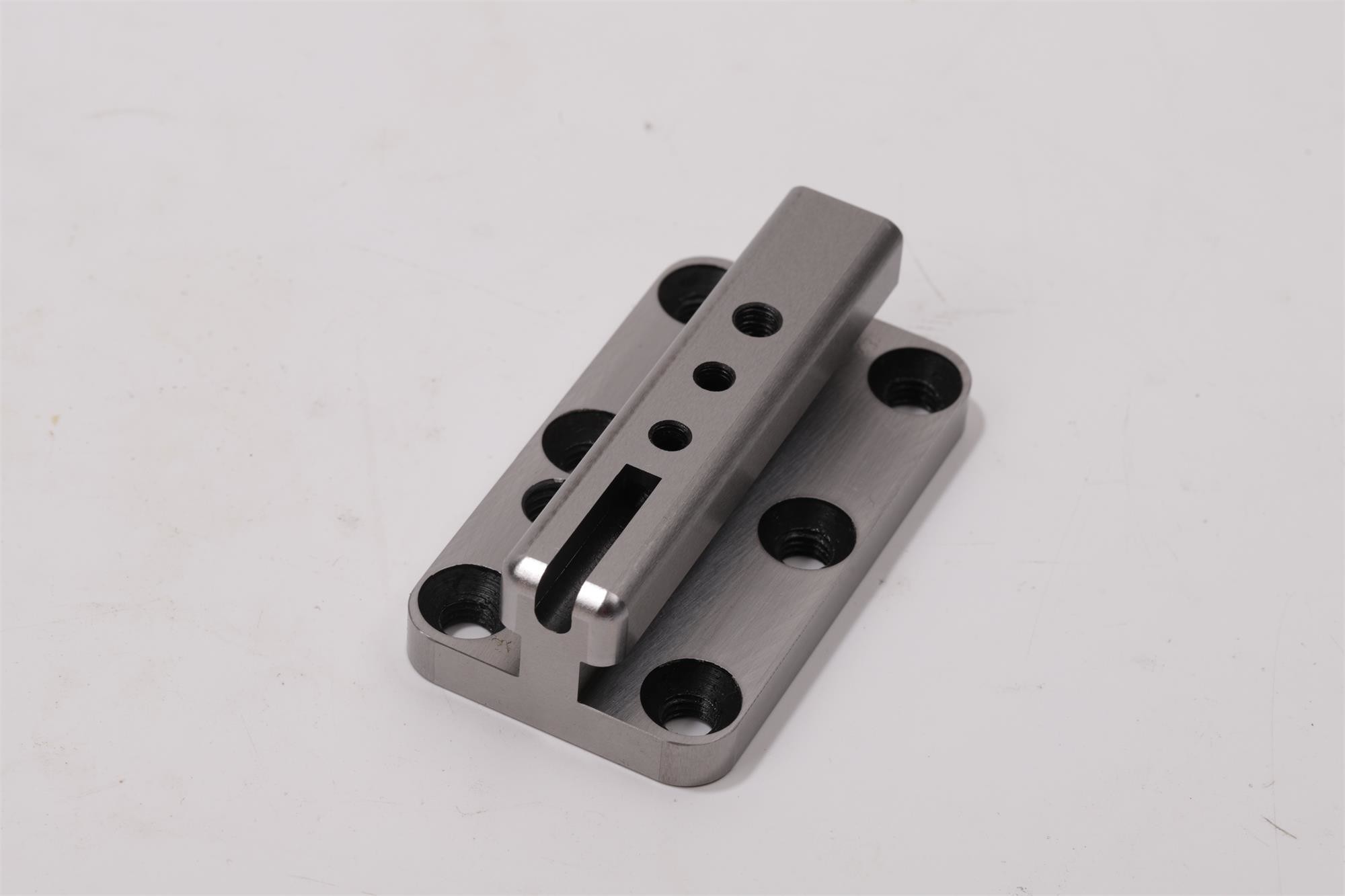 Custom Made Injection Molding Automotive Parts Slider Units
