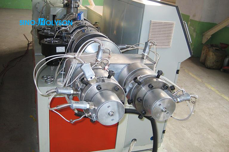 HSJZ-65/132 4 Cavity PVC Electric Conduit Pipe Making Machine 100-200kg/H