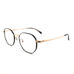 Titanium Square Eyewear Frames , Unisex Lightweight Eyeglass Frames