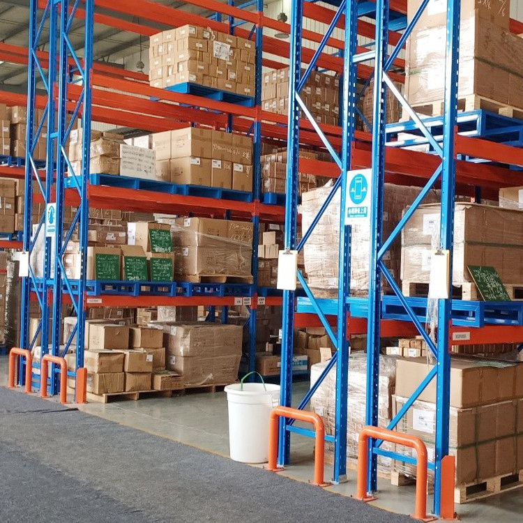 Strong Heavy Duty Shelves Highly Durable Racking System For Industrial Warehouse