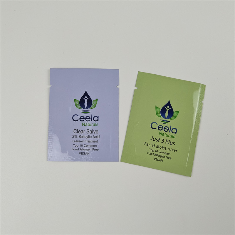Convenient Flat Bag Cosmetics Sachets for Your Customers