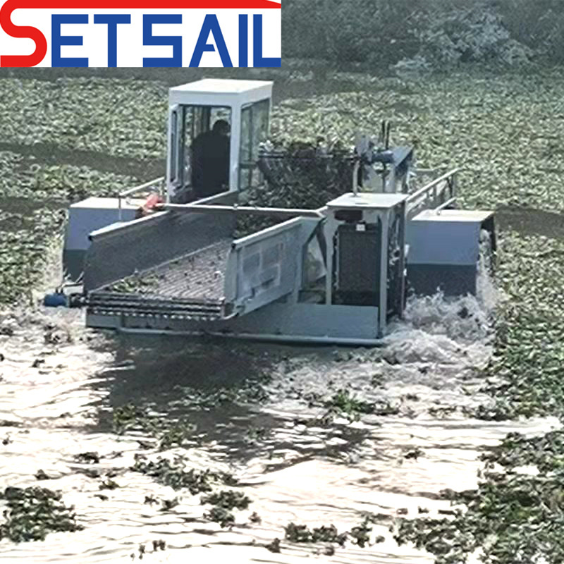Professional Weed Cutting Boat Weed Harvester with Competitive Price