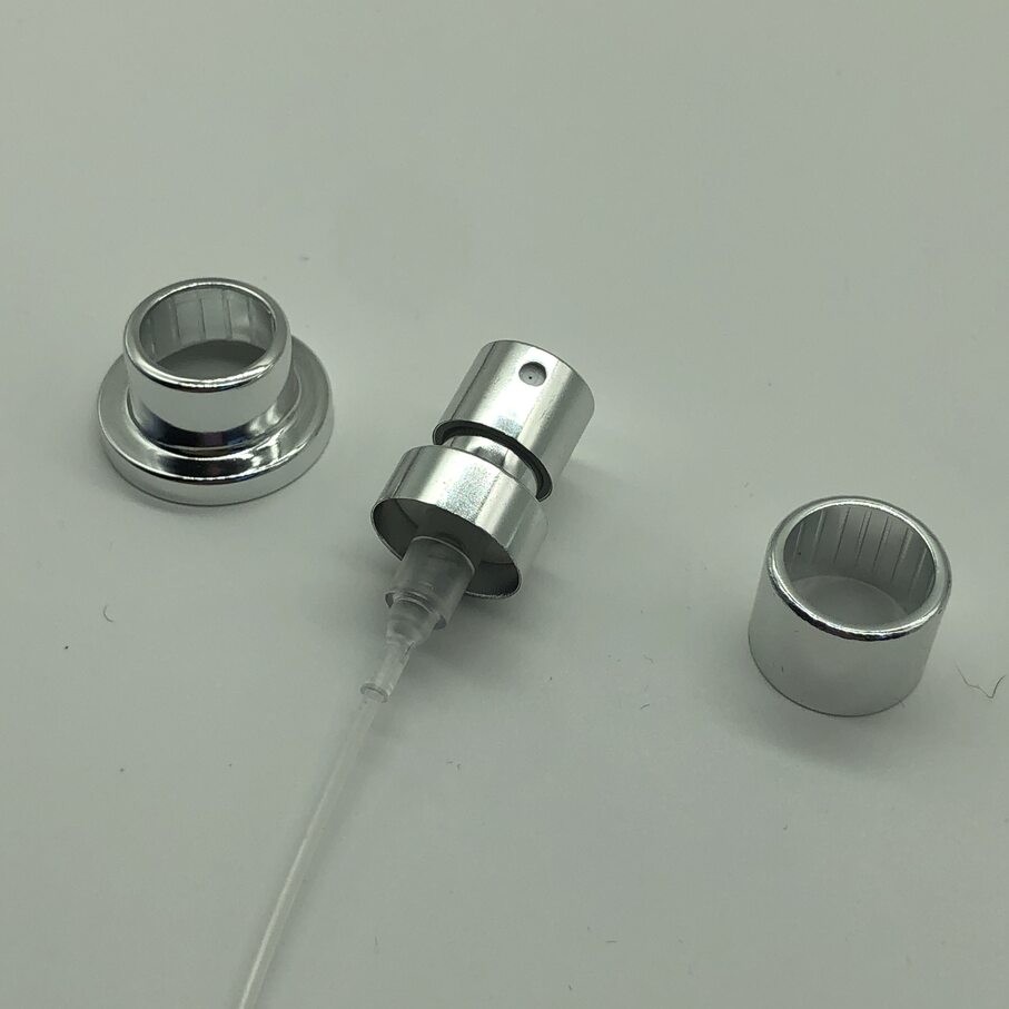 Compact Travel-Ready Perfume Pump for On-the-Go Consumers with TSA-Compliant Design