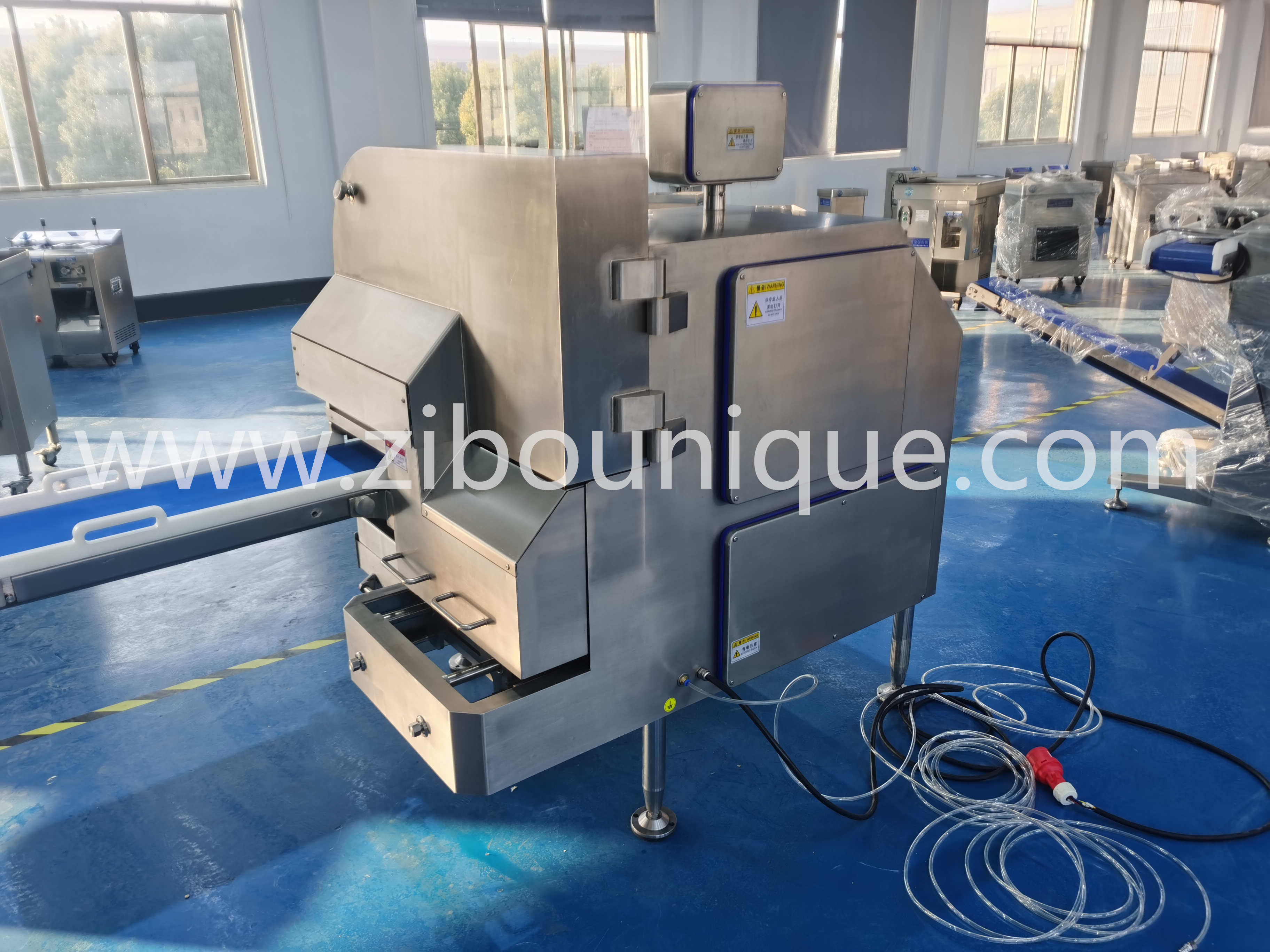 Food Beverage Shops Automatic Meat Beef Chicken Fillet Cube Cutting Machine