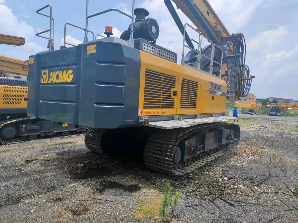 XCMG XR220D Rotary Drilling Rig In Foundation , Bridge And Port Construction Projects