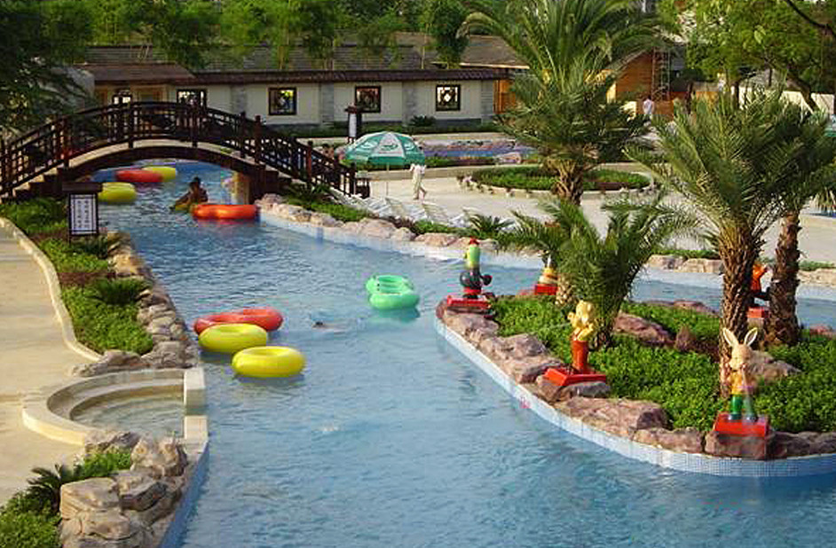 Outdoor Holiday Resorts Lazy River Water Park / Fiberglass Waterpark Equipment Customized