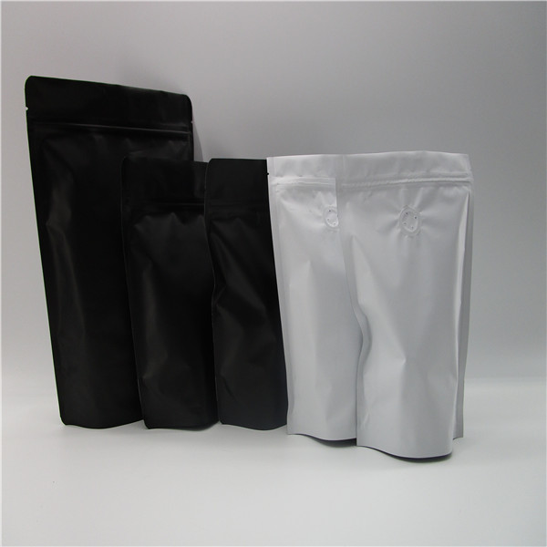 Black matt aluminum foil food bag , stand up coffee bean packaging
