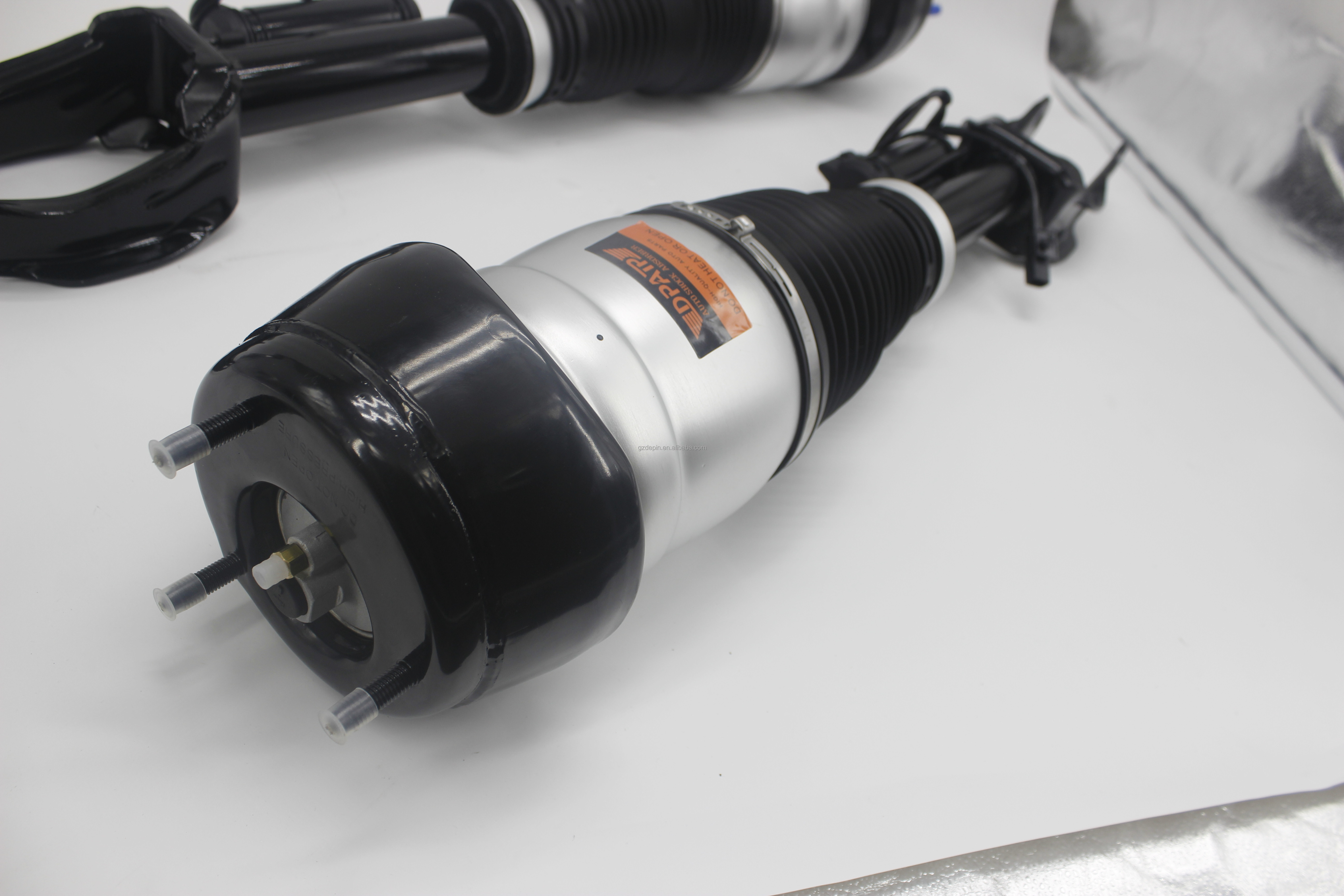 OE NO. 1663201313 2012- Front Air Suspension Shock Absorber for Mercedes W166 X166