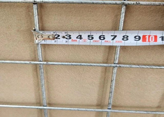 Military 4-6mm Customized Size Galvanized Defensive Barrier Galfan Geotextile Cloth For Flood Contro