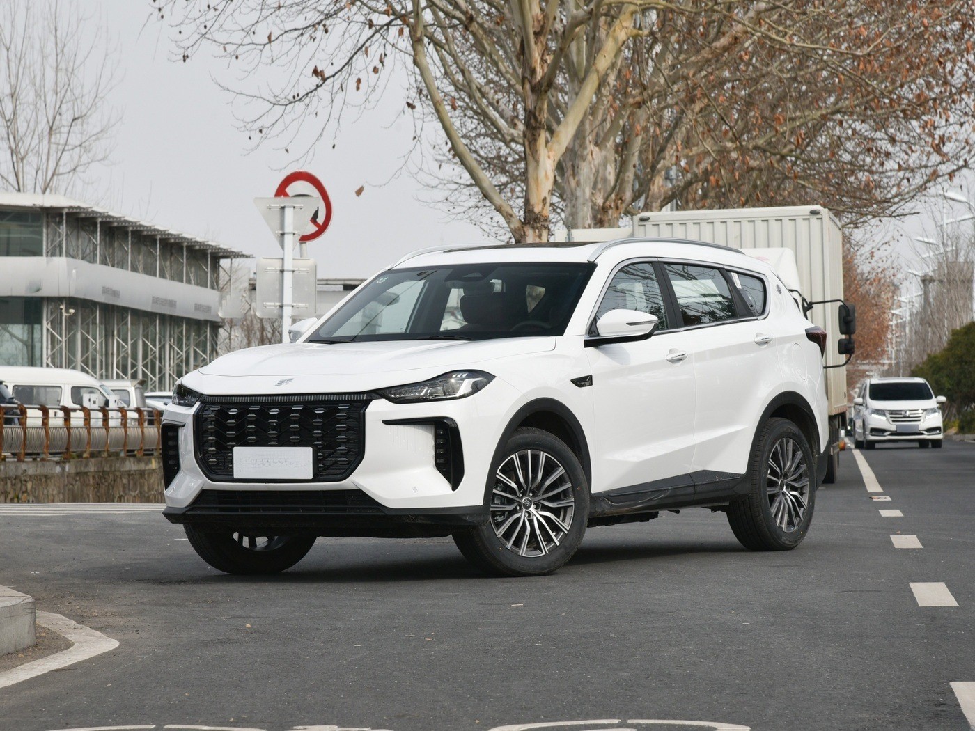 Jetour X70 C-DM 5 Seater Off Road Vehicle Jietu Chinese Brand Four Wheel Drive Hybrid Vehicle